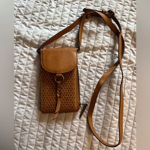 Maurice's small cross body